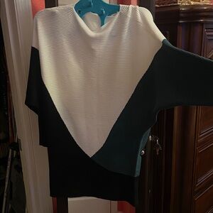 Southern Girl Fashion Black, White, and Green Sweater